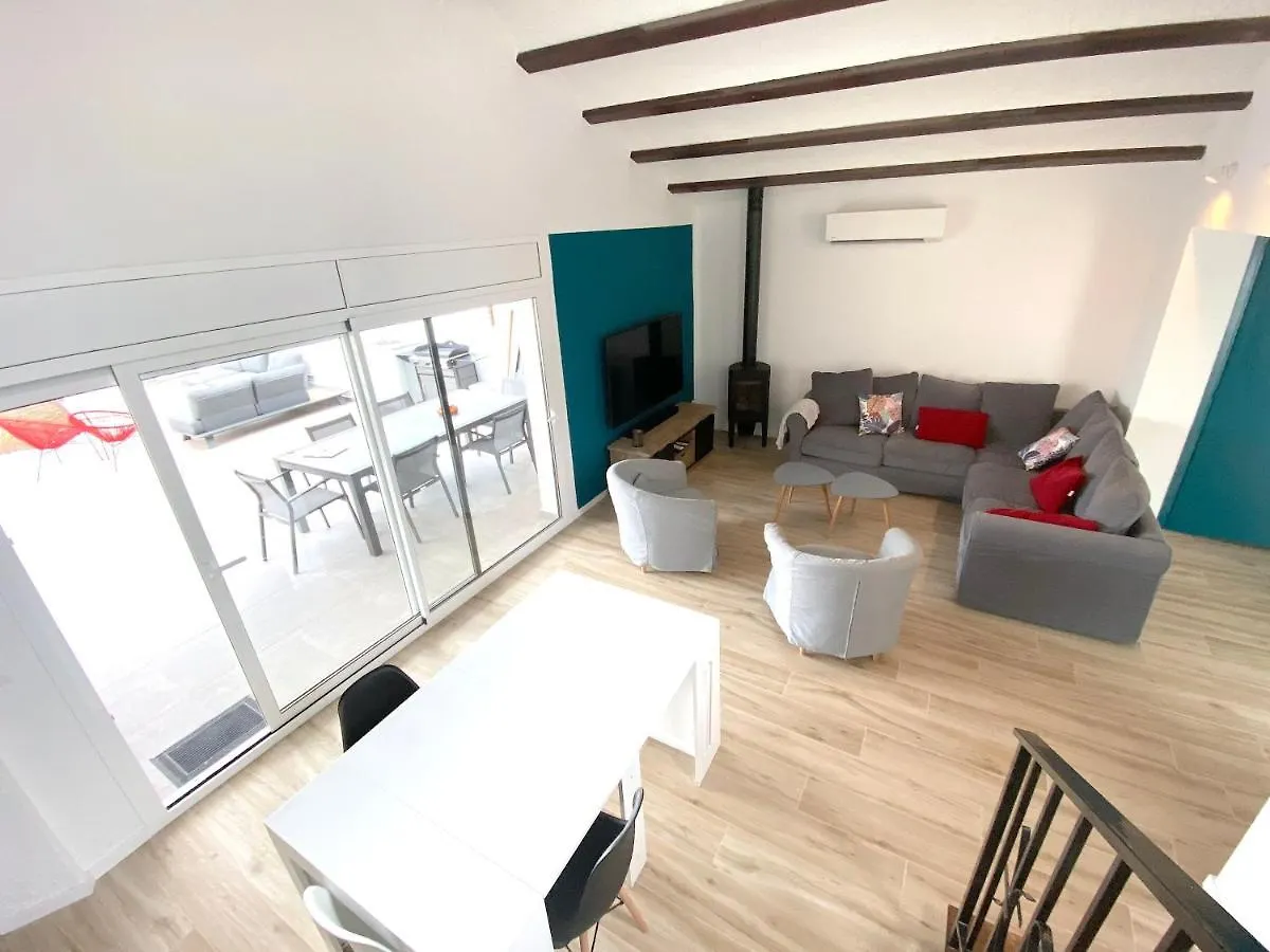 Holiday home Casa De Lujo Con Piscina Y Amarre Privados Ref 350 Villa Empuriabrava